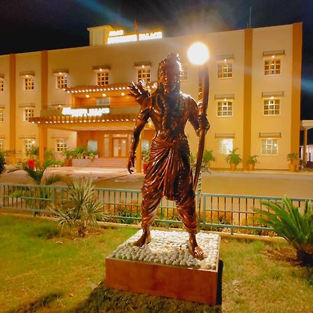 Avadh Sunshine Palace Hotel And Resort Ayodhya Eksteriør bilde