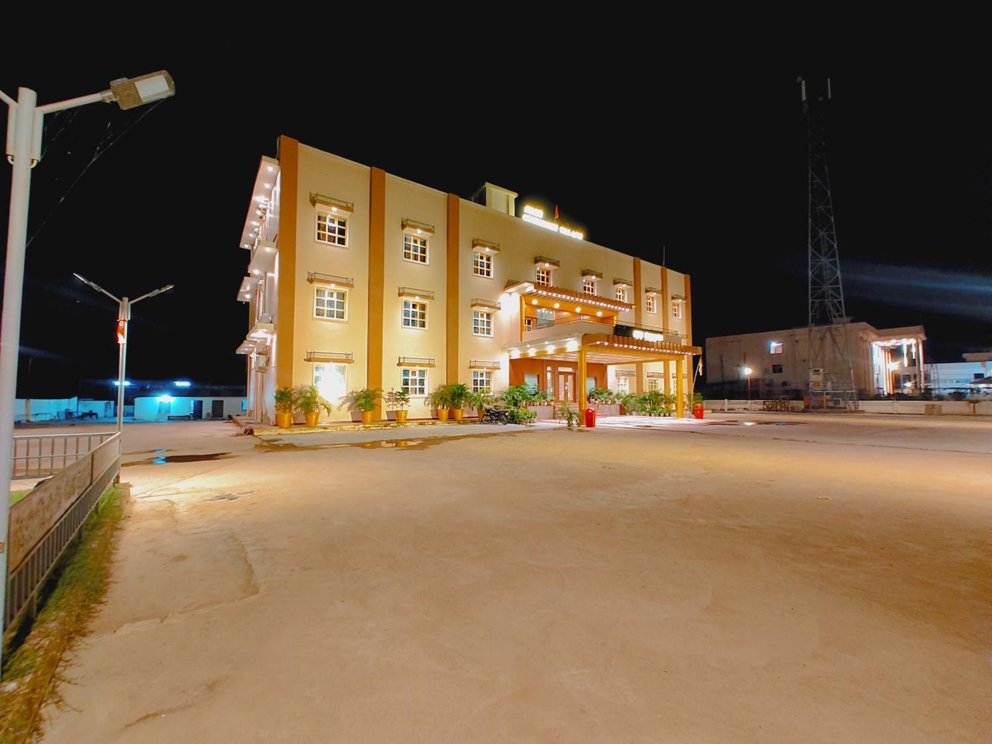 Avadh Sunshine Palace Hotel And Resort Ayodhya Eksteriør bilde
