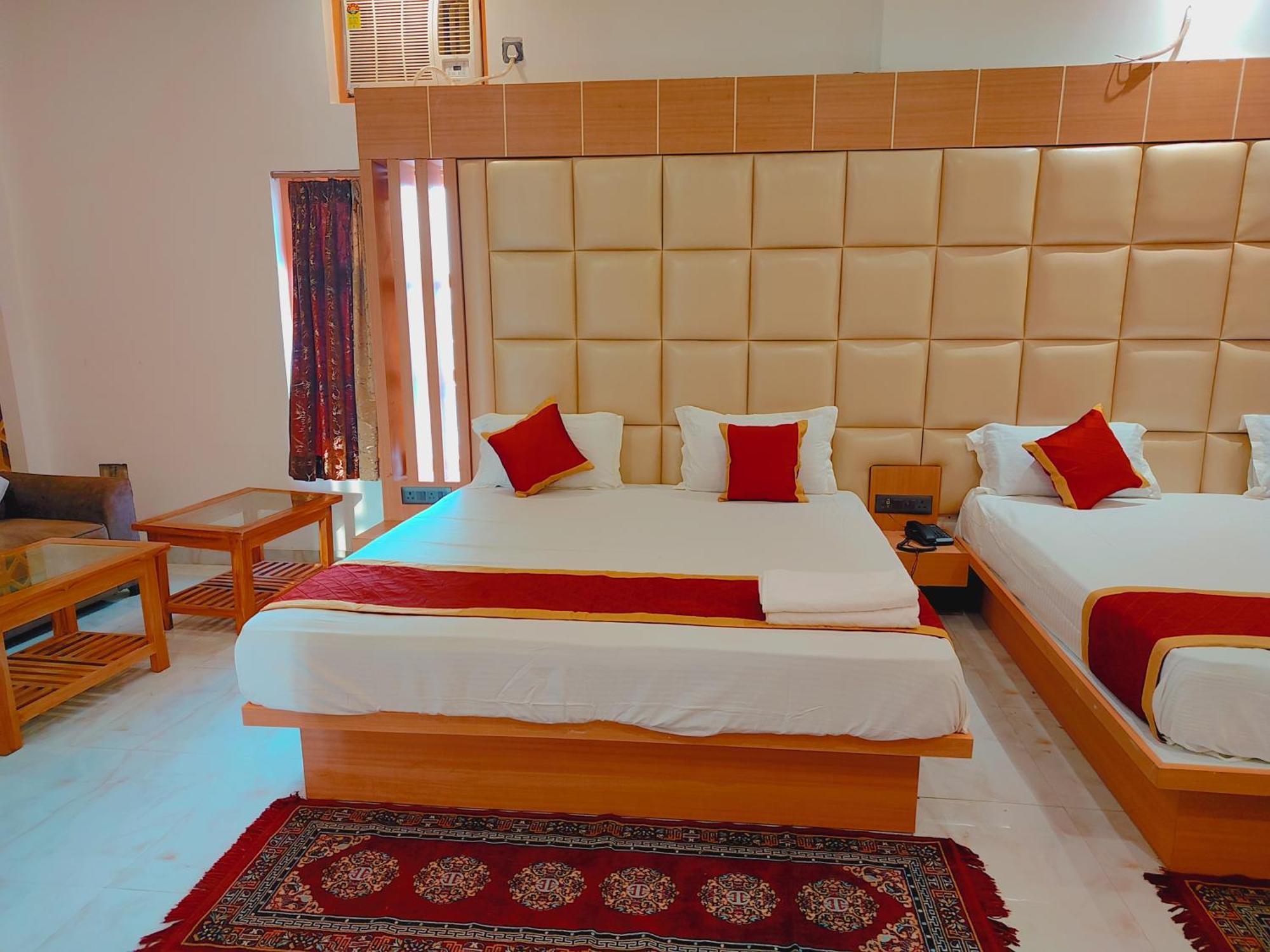 Avadh Sunshine Palace Hotel And Resort Ayodhya Eksteriør bilde